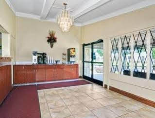 Knights Inn Charleston West Virginia Екстер'єр фото